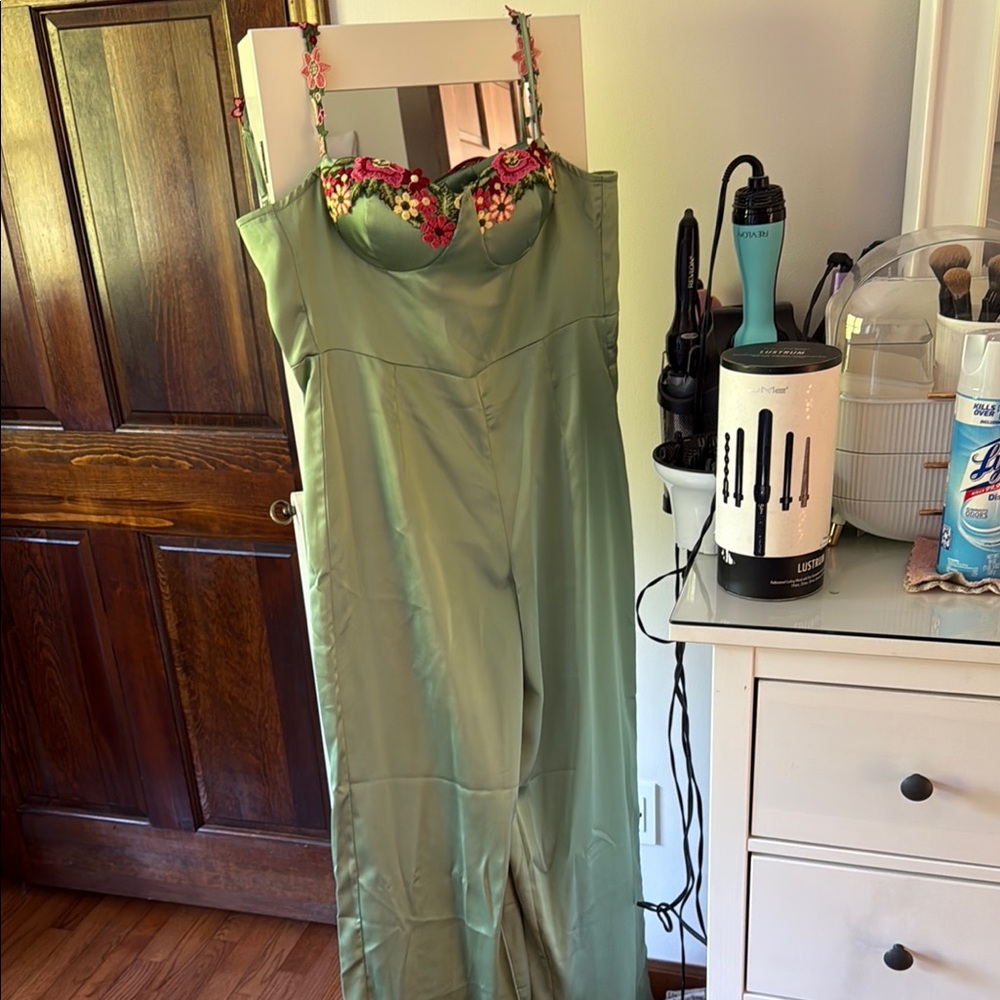 Fashion Nova Satin Green Dress